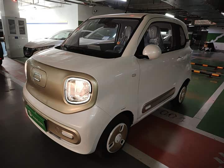 Фото 1 - Bestune Pony