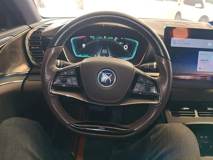 Фото 11 - BYD Han