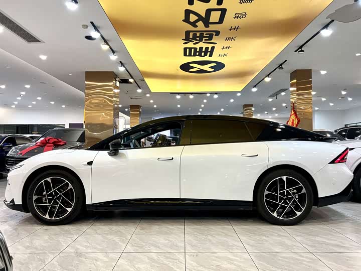 Фото 7 - XPeng F57