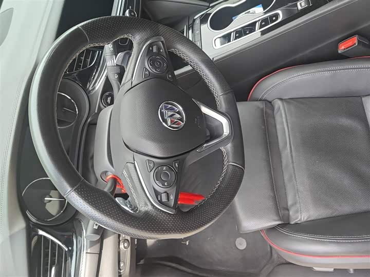 Фото 3 - Buick Regal