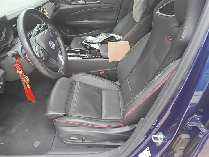 Фото 8 - Buick Regal