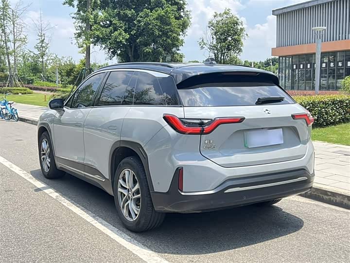 Фото 14 - Nio ES6