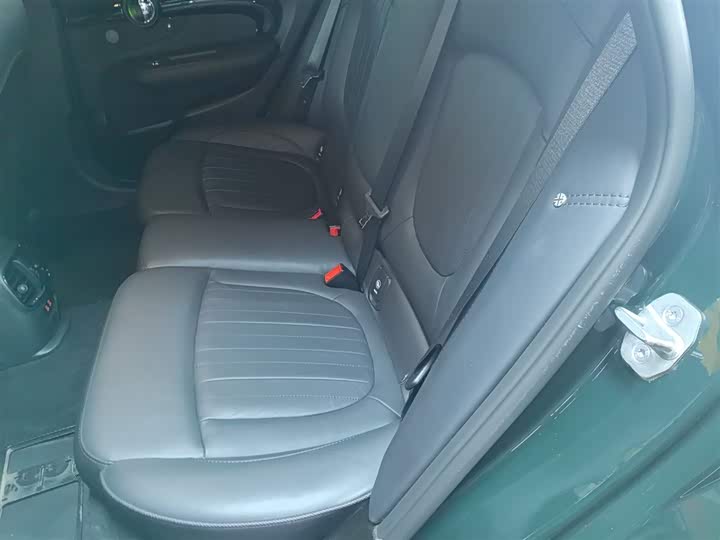 Фото 14 - Mini Clubman JCW