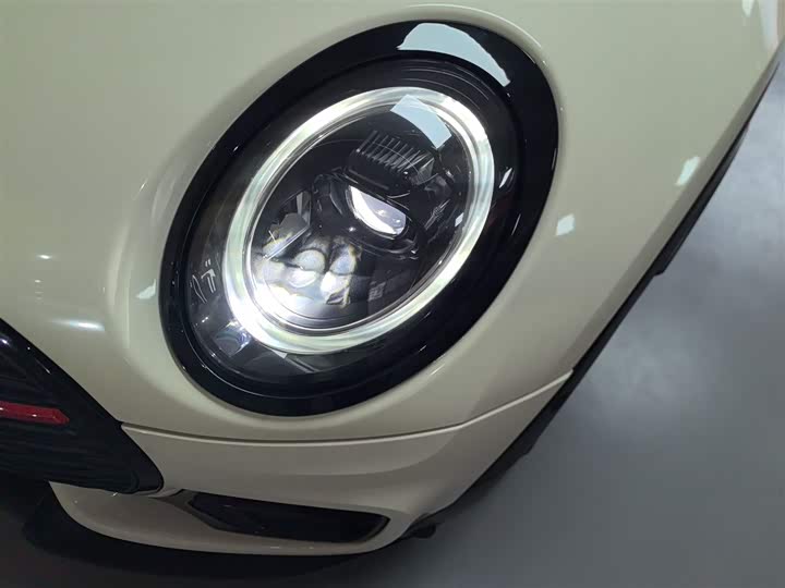 Фото 15 - Mini Clubman JCW