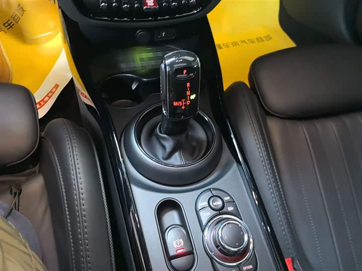 Фото 6 - Mini Clubman JCW