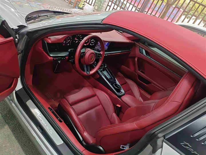 Фото 8 - Porsche 911