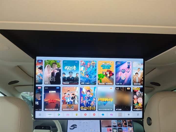 Фото 8 - LiXiang i8