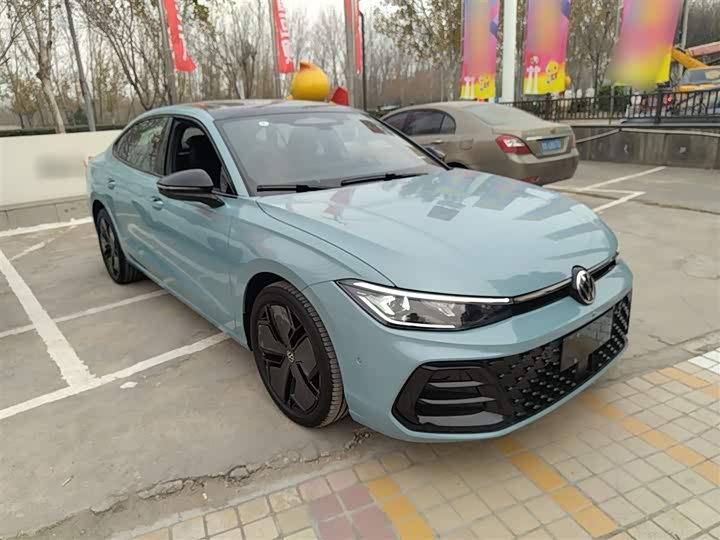 Фото 4 - Volkswagen Passat