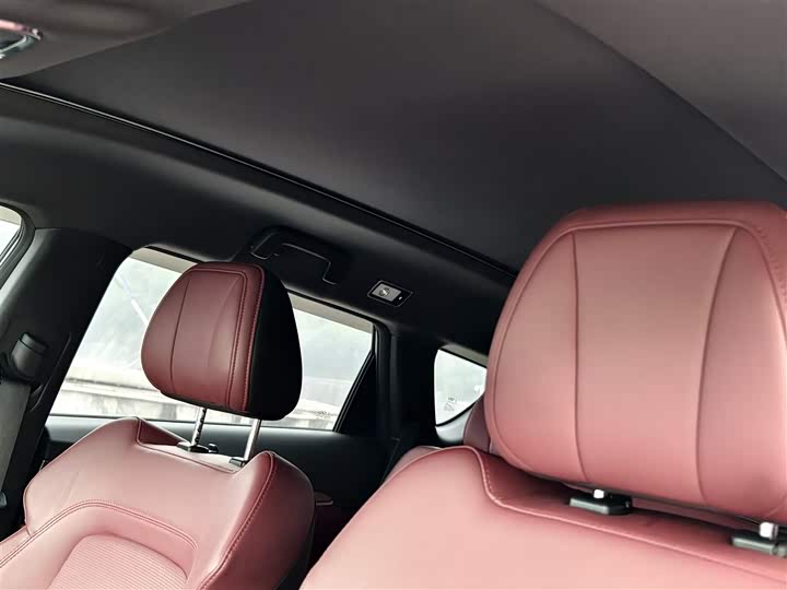 Фото 13 - Jetour X70