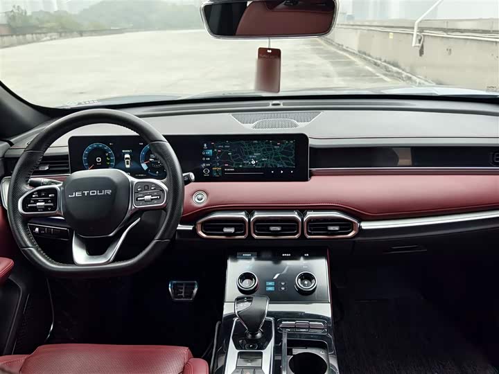 Фото 15 - Jetour X70