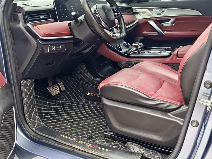 Фото 8 - Jetour X70