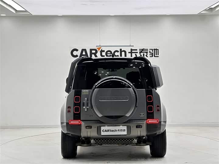 Фото 4 - Land Rover Defender