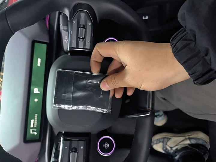 Фото 11 - XPeng P7