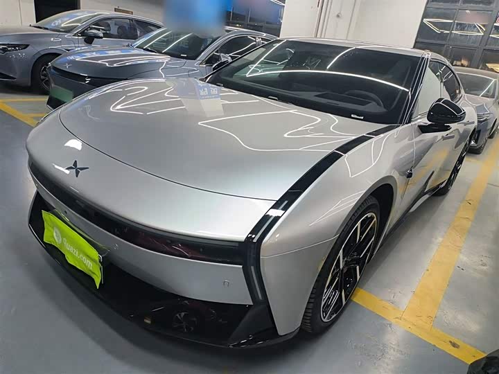 Фото 2 - XPeng P7