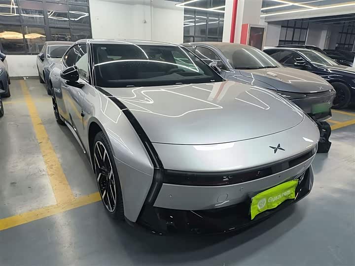 Фото 20 - XPeng P7