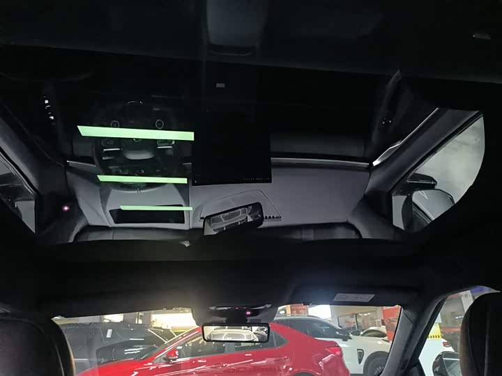 Фото 8 - XPeng P7