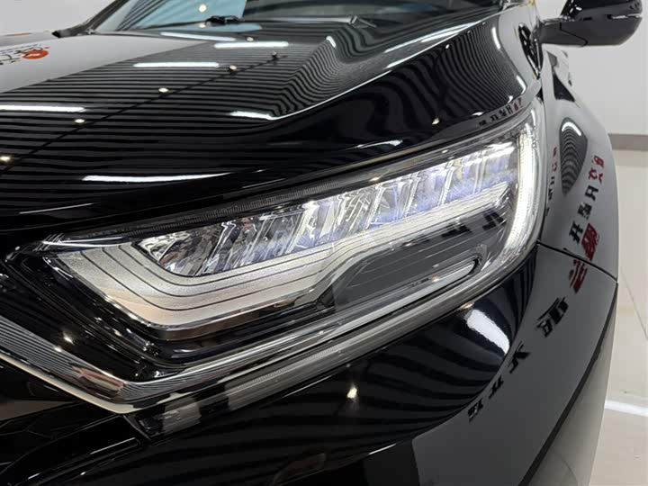 Фото 15 - Honda CR-V