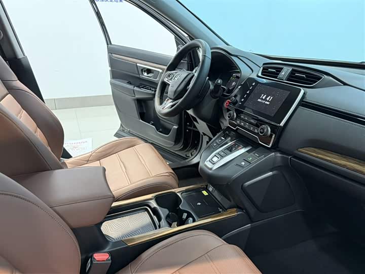 Фото 5 - Honda CR-V