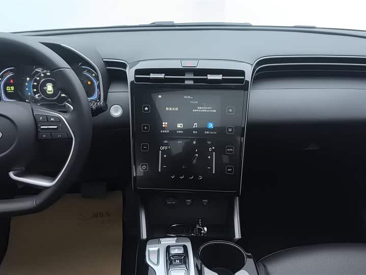 Фото 13 - Hyundai Tucson L