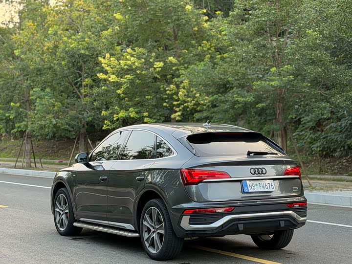 Фото 15 - Audi Q5L Sportback