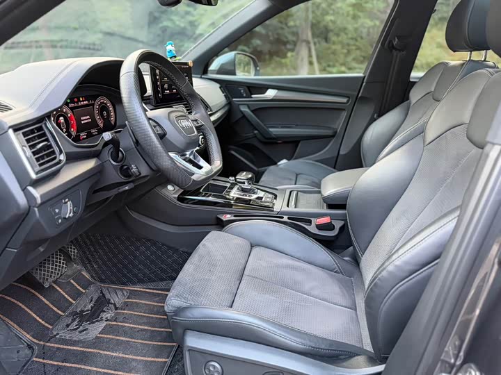 Фото 4 - Audi Q5L Sportback