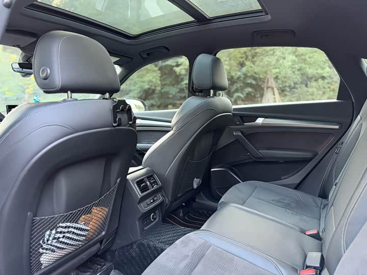 Фото 8 - Audi Q5L Sportback