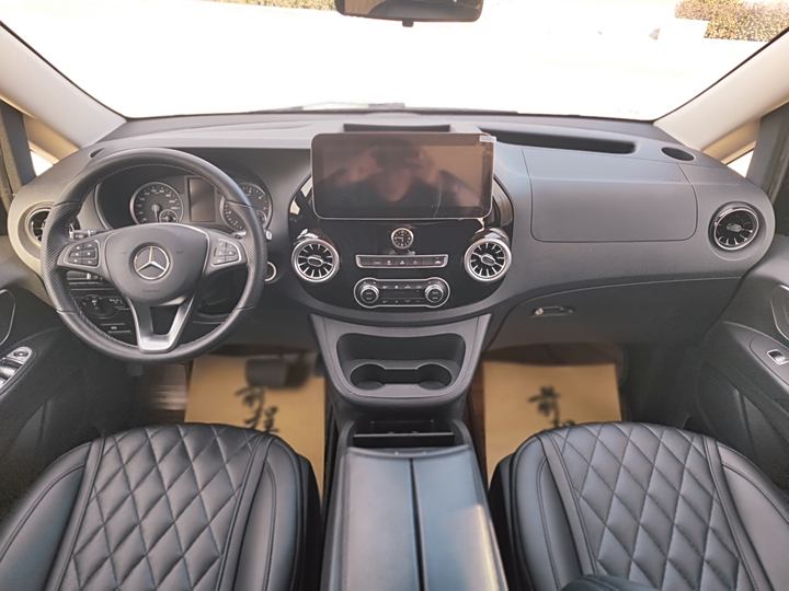 Фото 11 - Mercedes-Benz Vito