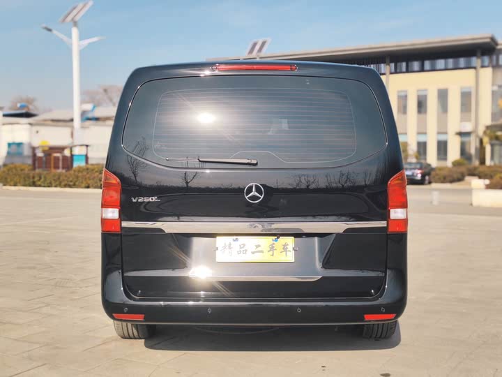 Фото 6 - Mercedes-Benz Vito
