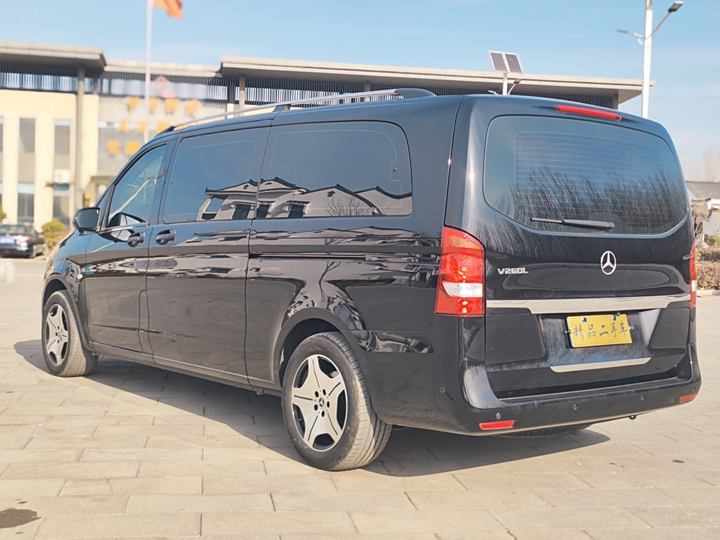 Фото 7 - Mercedes-Benz Vito