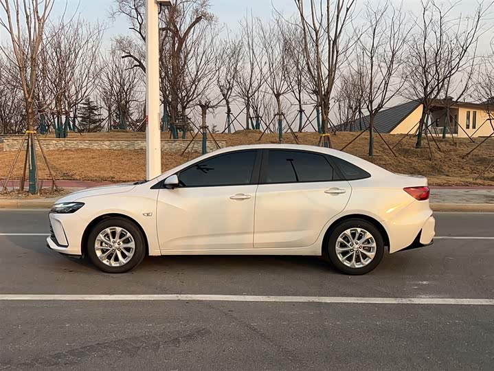Фото 13 - Chevrolet Monza
