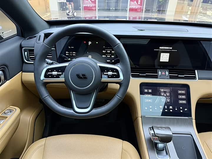 Фото 14 - LiXiang One