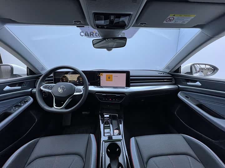 Фото 25 - Volkswagen Lamando L