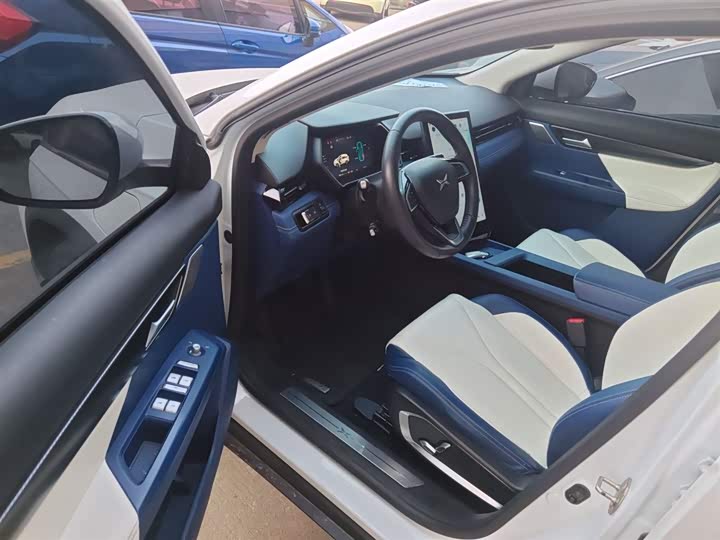 Фото 16 - XPeng G3