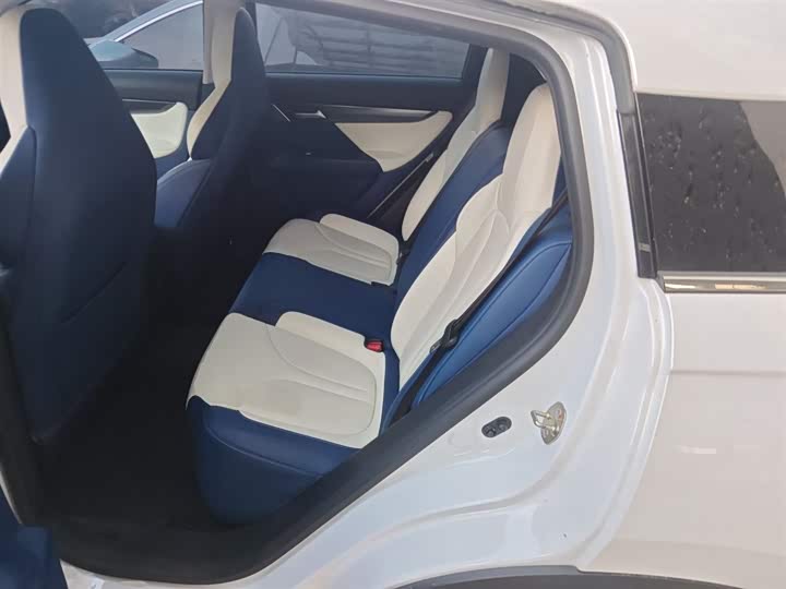 Фото 17 - XPeng G3