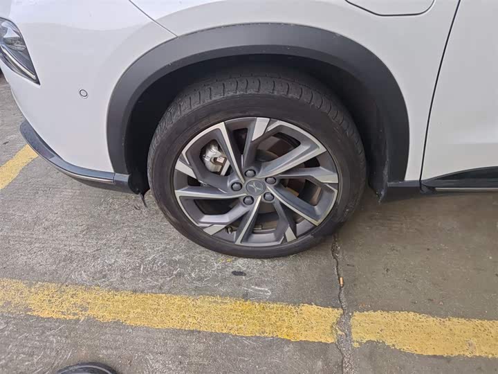 Фото 23 - XPeng G3