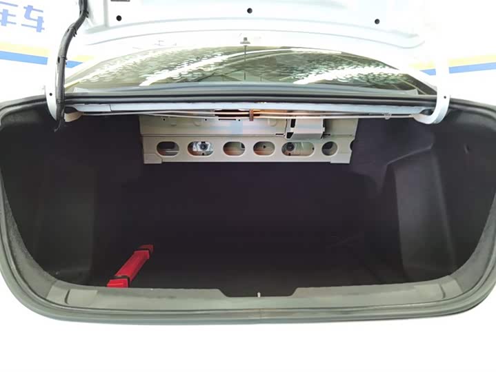 Фото 4 - Chevrolet Onix (Cavalier)