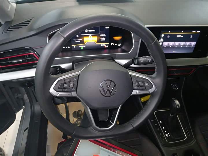 Фото 11 - Volkswagen Lavida