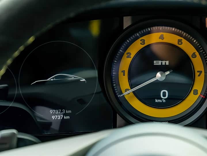 Фото 11 - Porsche 911