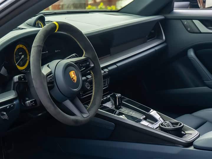 Фото 9 - Porsche 911