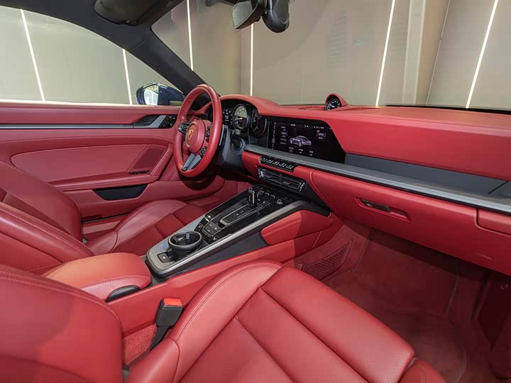 Фото 14 - Porsche 911