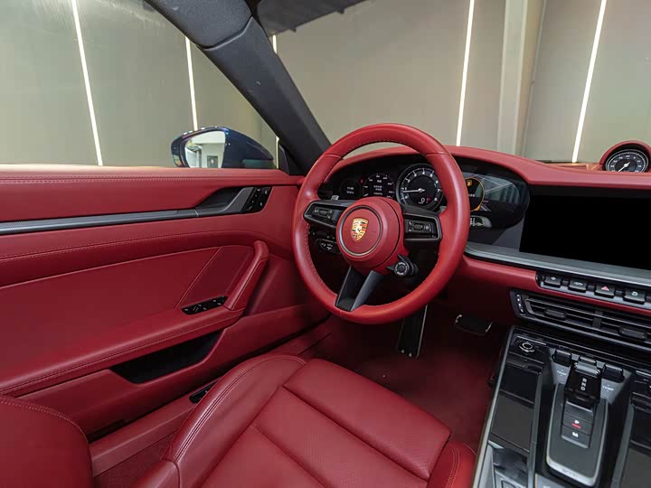 Фото 16 - Porsche 911