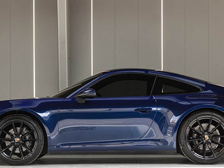 Фото 5 - Porsche 911