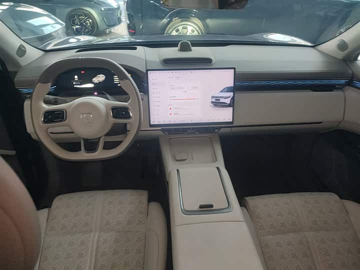 Фото 10 - Zeekr 7X