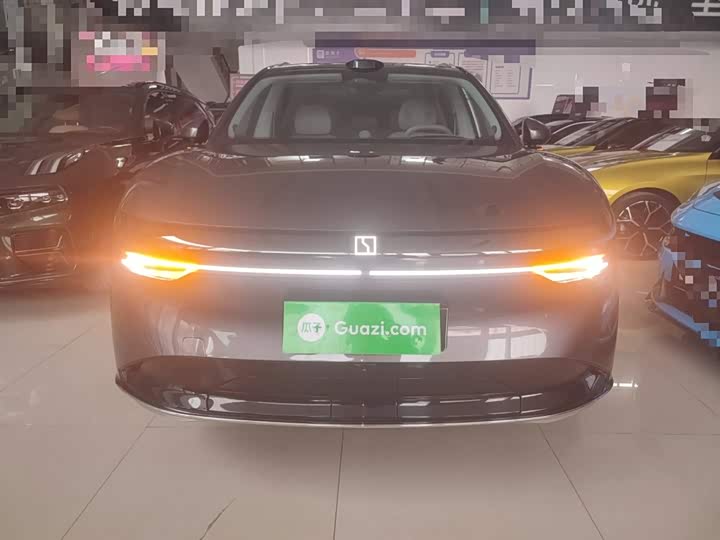 Фото 3 - Zeekr 7X