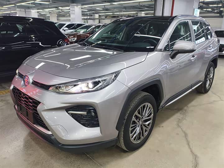 Фото 1 - Toyota Wildlander