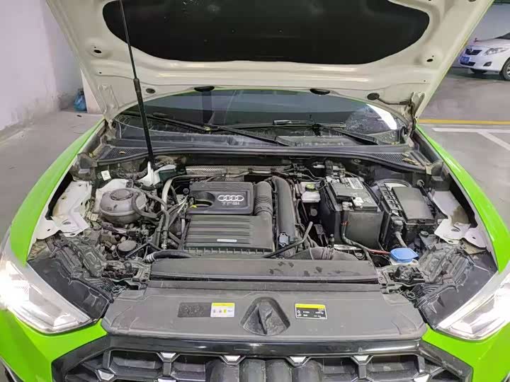 Фото 5 - Audi Q3