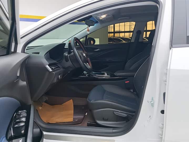 Фото 9 - Buick Velite 6