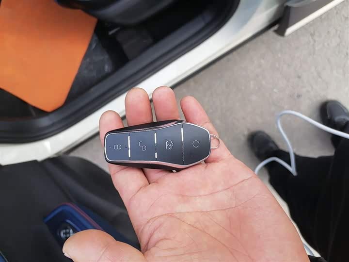 Фото 9 - BYD Seagull