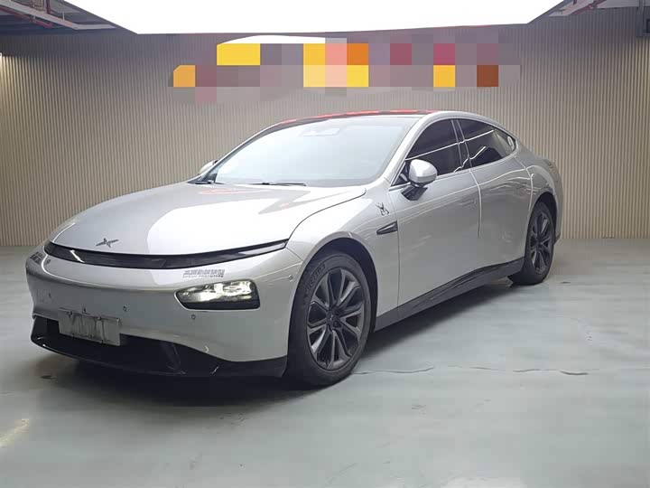 Фото 2 - XPeng P7