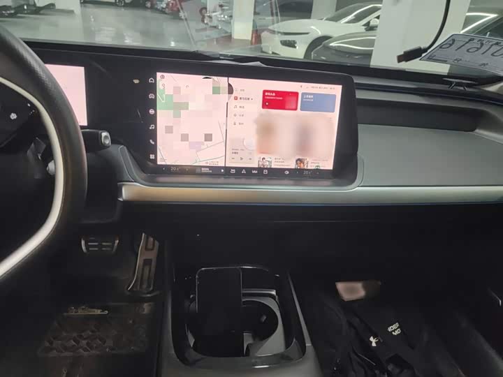 Фото 5 - XPeng P7